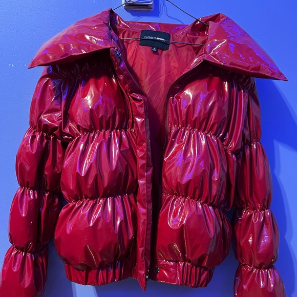 Medium TEXTURE ME LATEX PUFFER JACKET-RED - Picture 2 of 3
